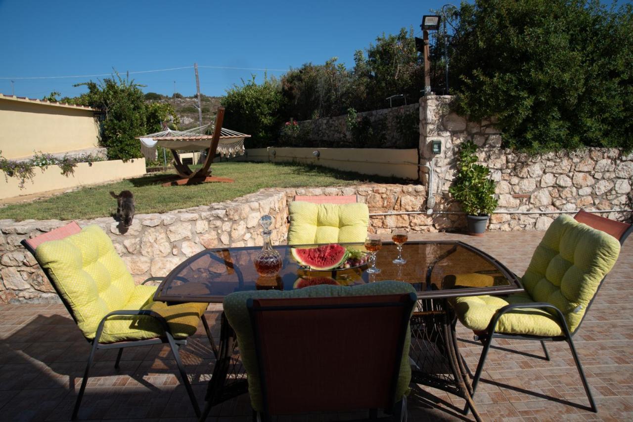 Sunny Hideaway Residence Close To The Nature Argoulidhes Luaran gambar